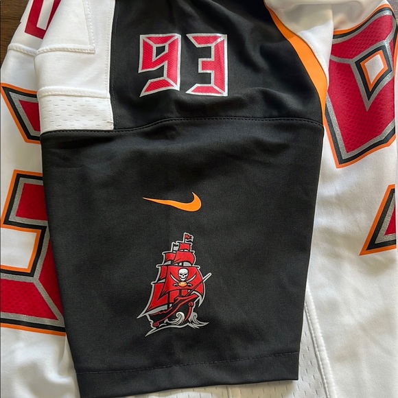 NWT NFL Tampa Bay Buccaneers Gerald McCoy #93 Jersey Nike On Field Youth L 14/16 - Picture 9 of 13